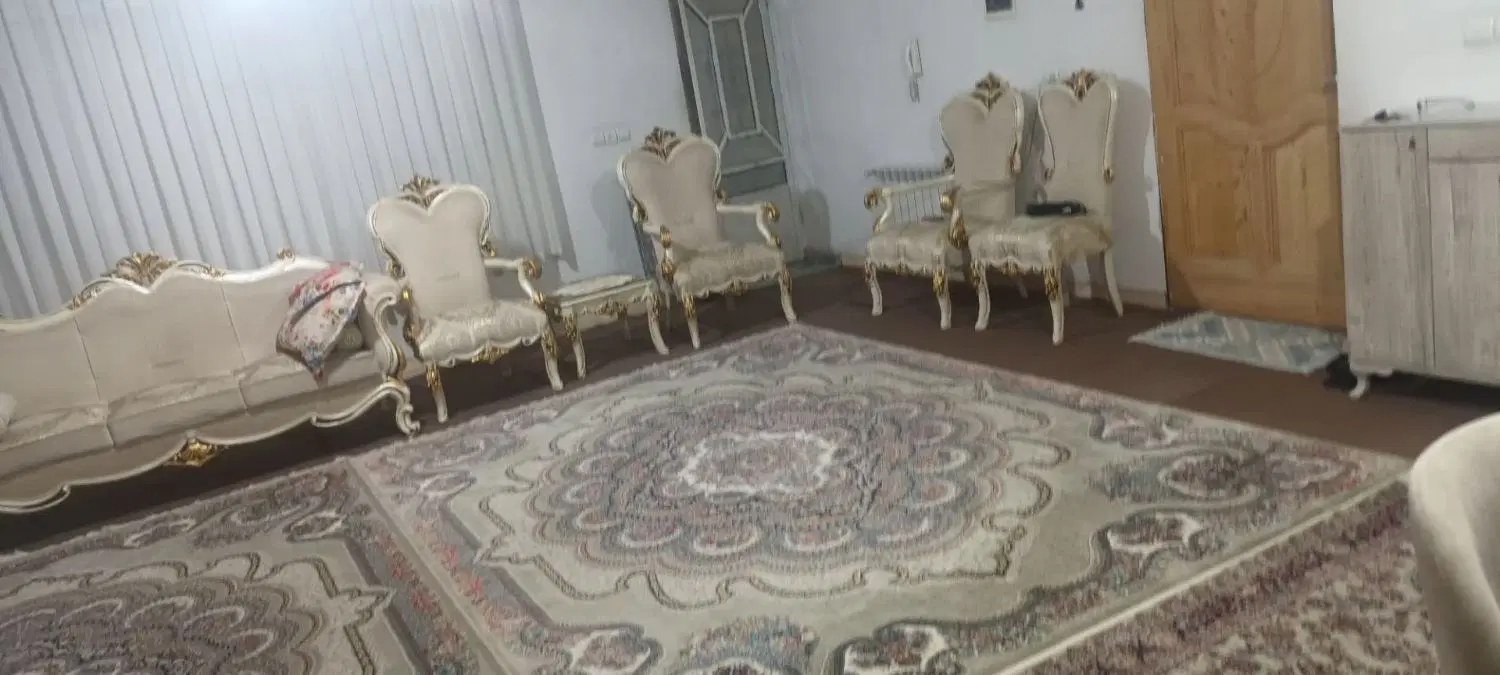 آپارتمان ۱۲۰ متری تک واحدی دوخواب