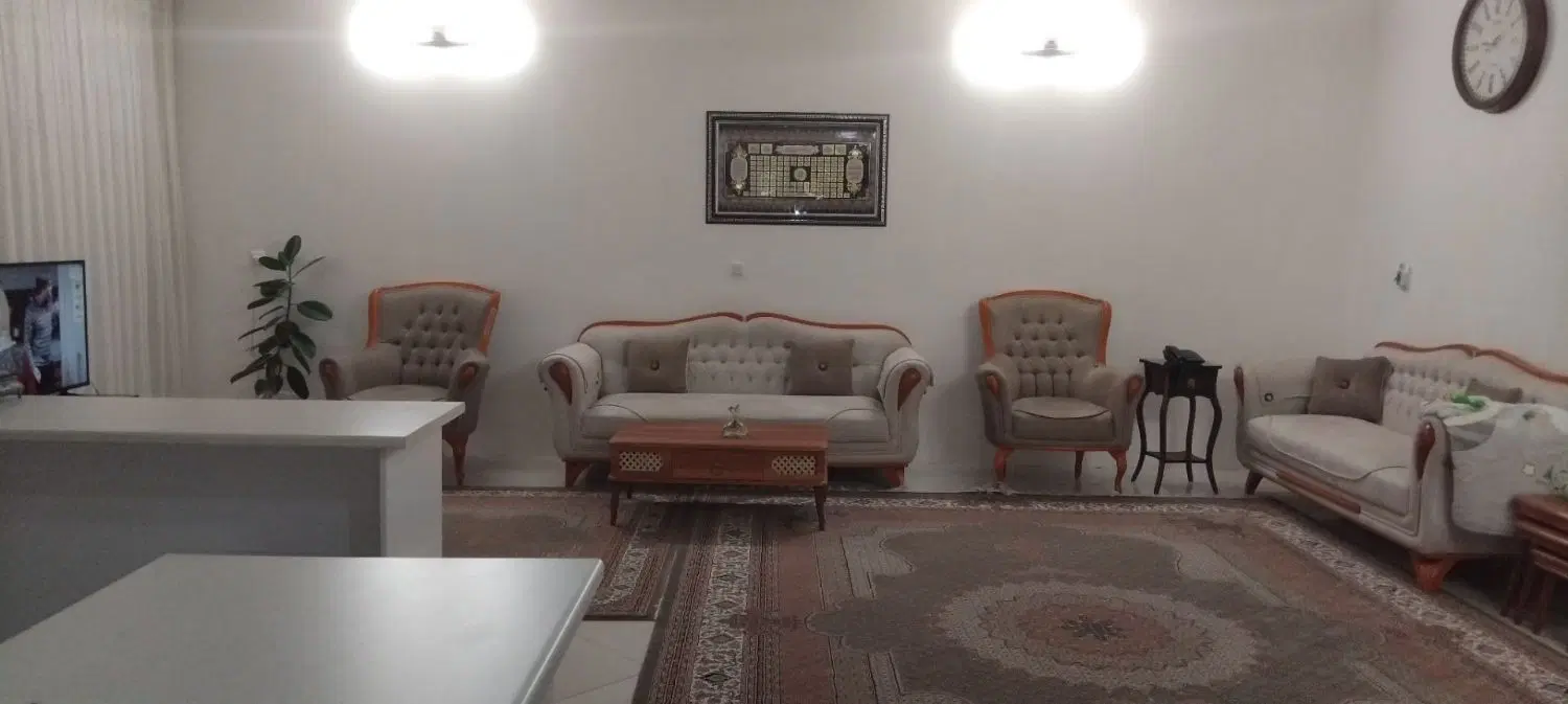 واحد همکف نرجس ۳