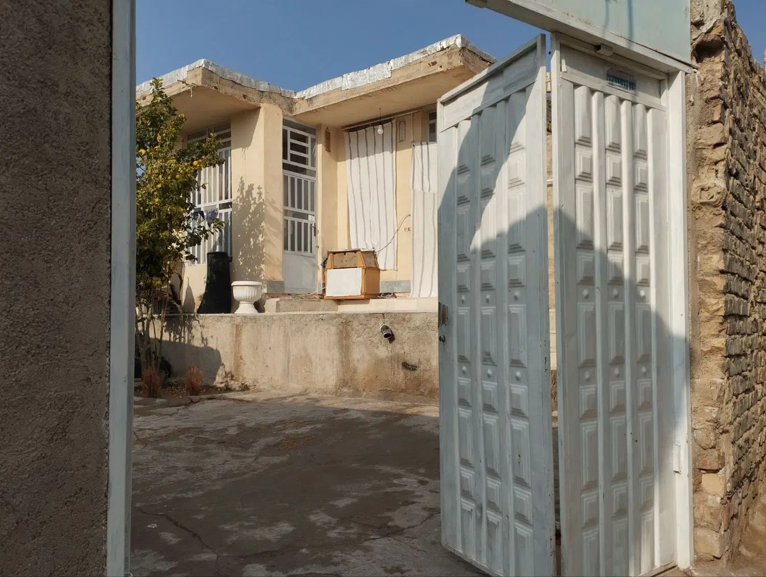 خانه ویلایی فروش کوشک مرودشت بعد از مسجد رضا