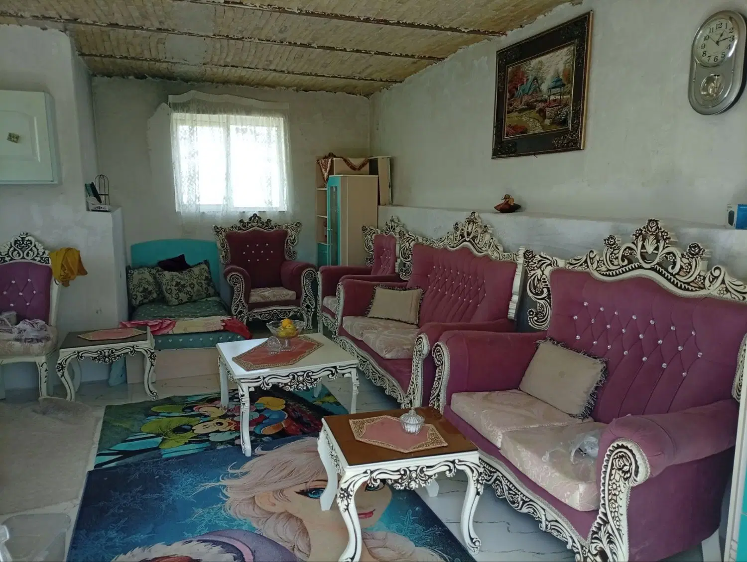 هزارمتر باغ دوبر.۳۰مترخانه مبله استخرفول امکانات