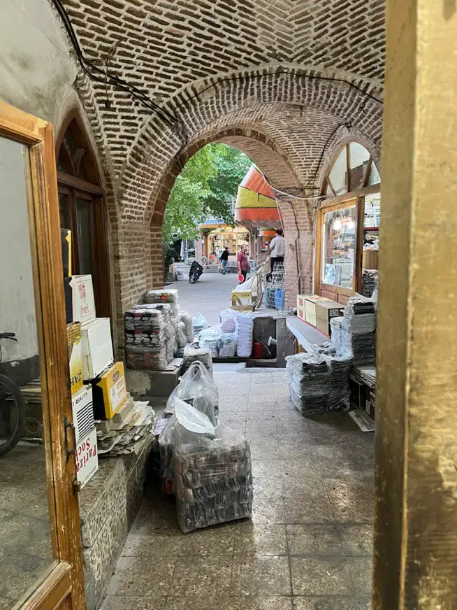 بازار سرای در عباس