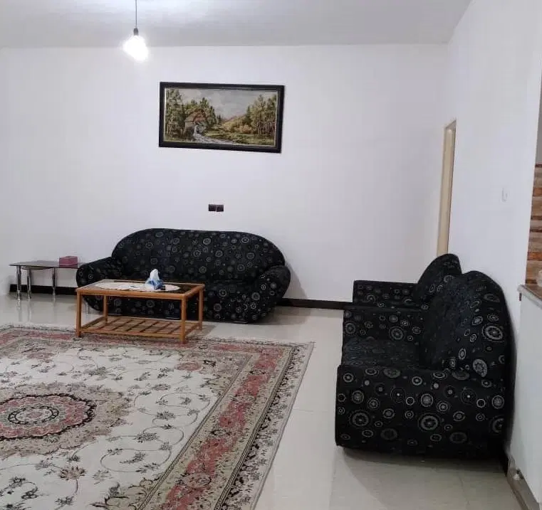 هم خونه خانم موجه مالکم