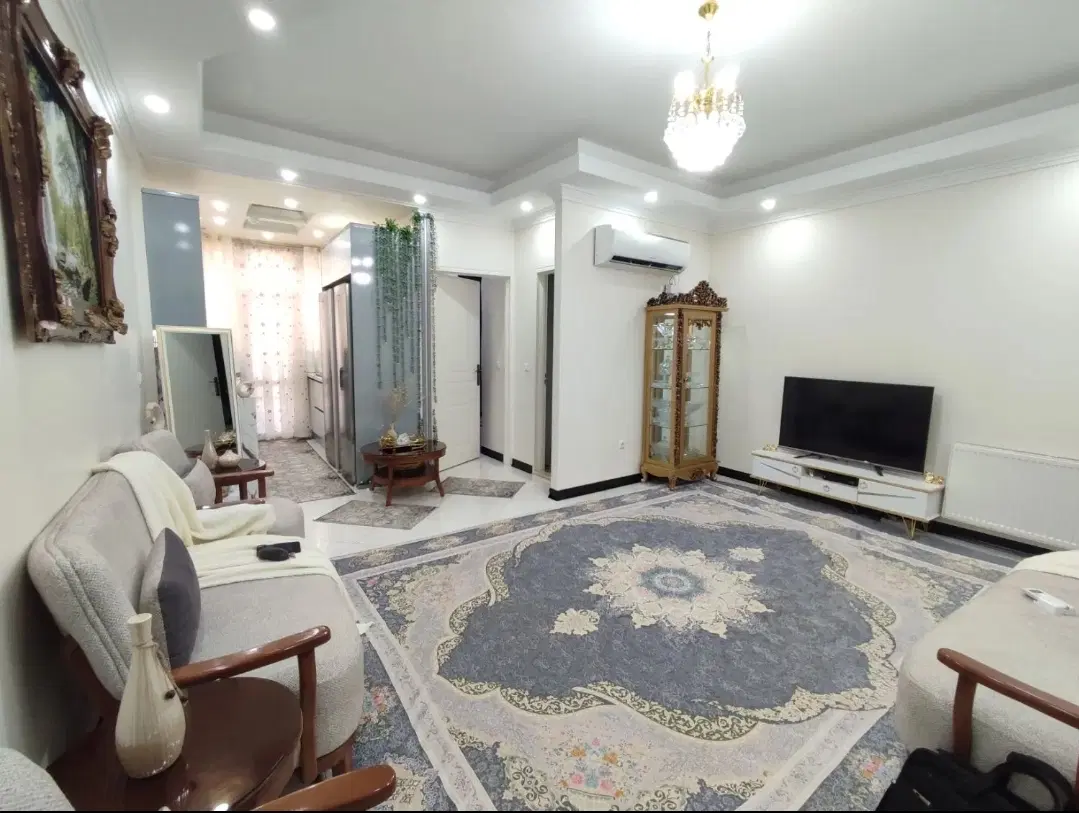 ۵۱ متری _ فول امکانات _ خوش نقشه