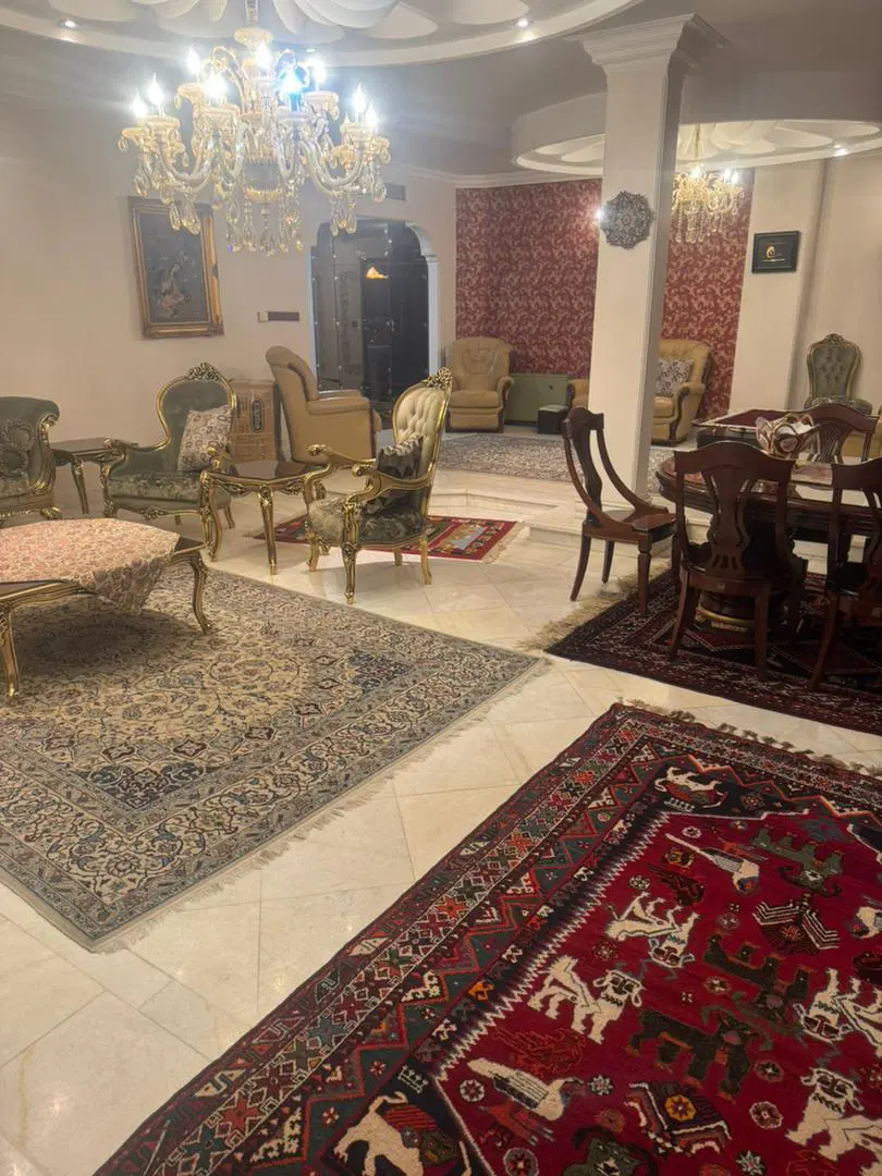 محمودیه۲۶۰ متر طبقه سوم۲ پارکینگ