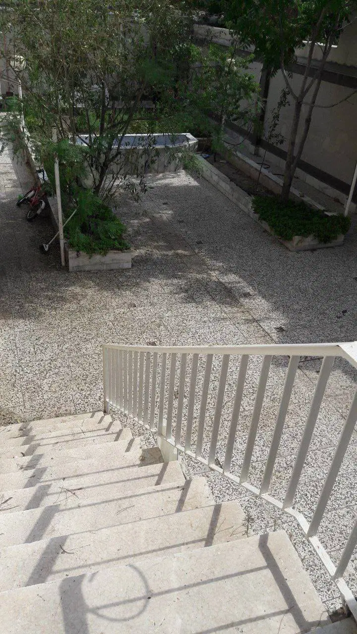 ویلایی ۲۴۰ متر عرض۷_۵ پیروزی ۲_۱ ارغوان