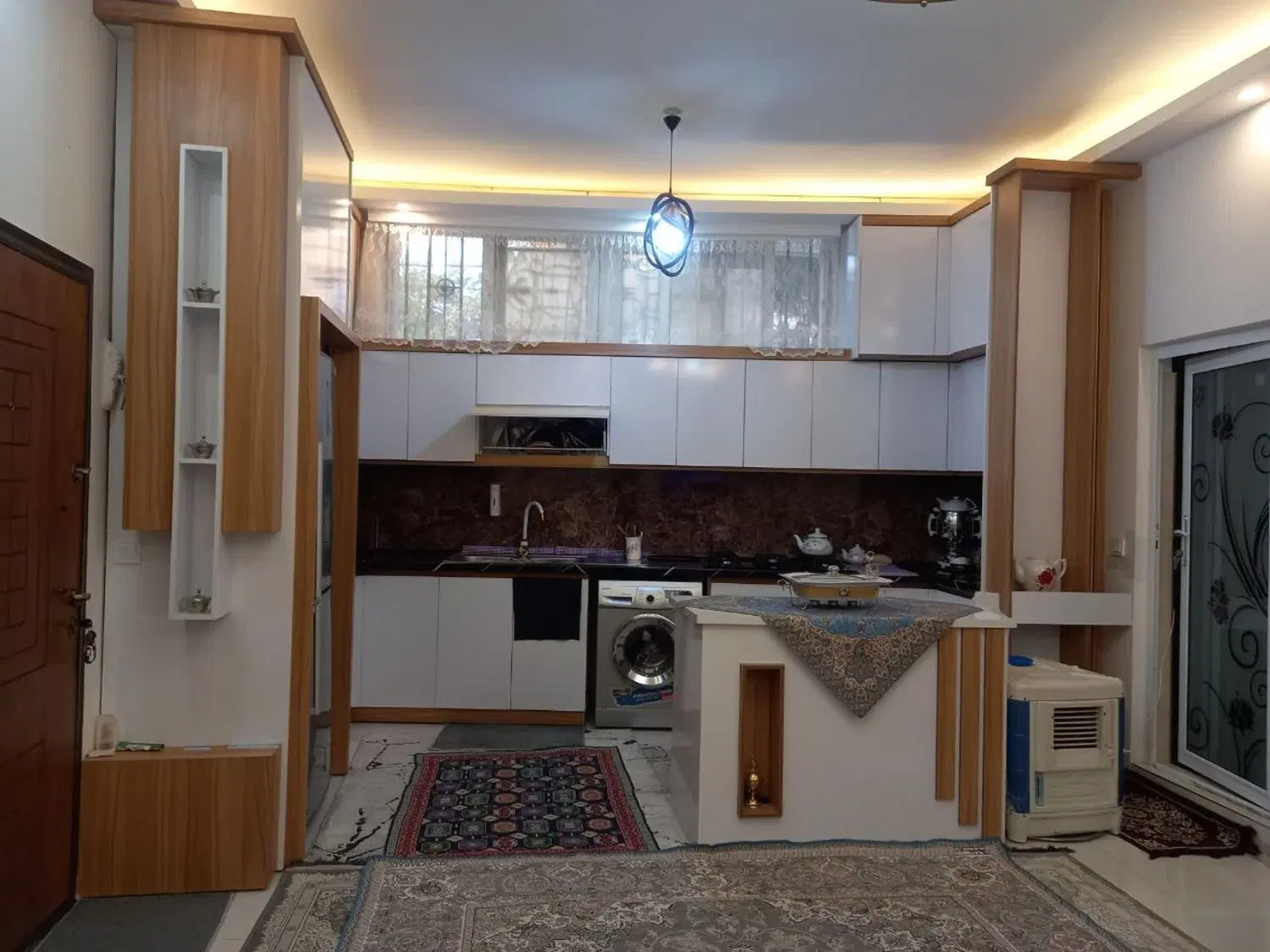 فروش ملک بسیار شیک وتمیز
