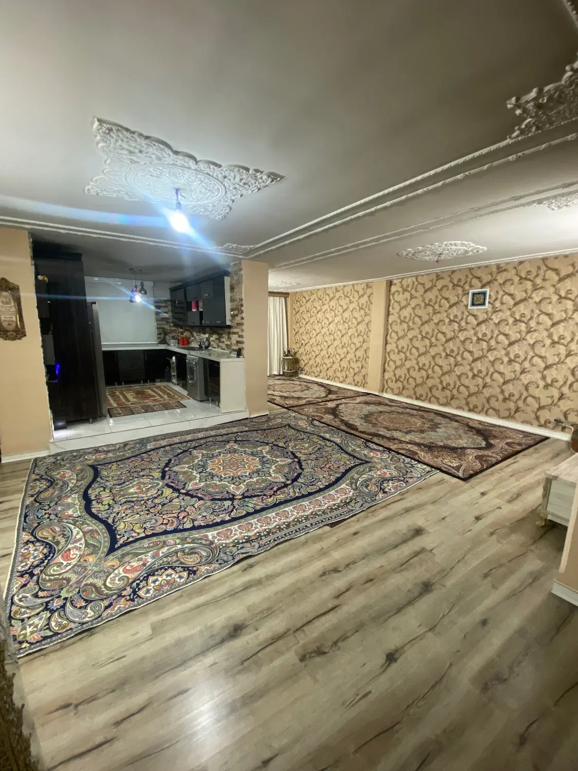 اپارتمان ۱۲۰متر در بلوارشهدا کوچه اداره گزرنامه