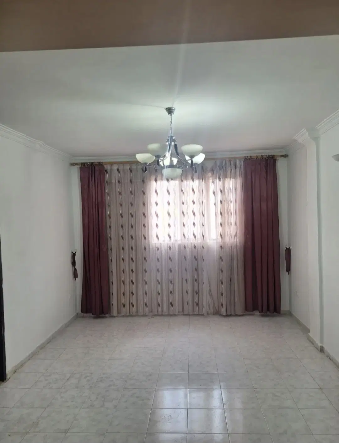 آپارتمان ۷۰ متری شفق