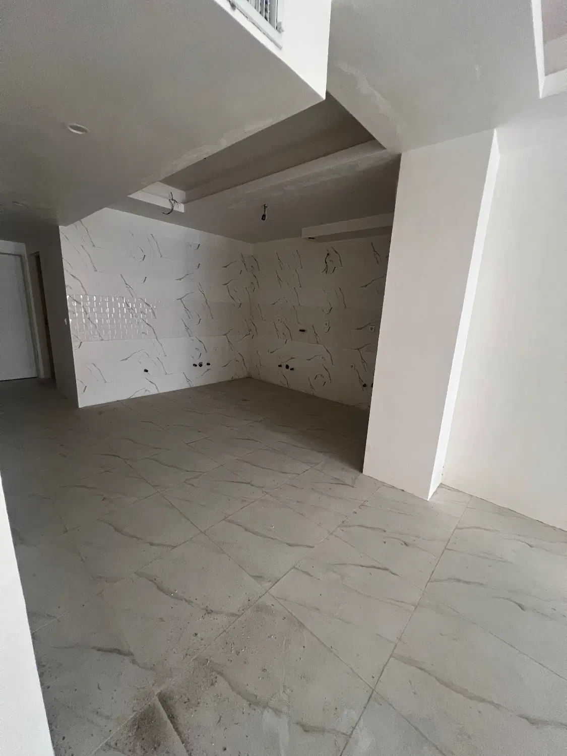 فروش به علت مهاجرت