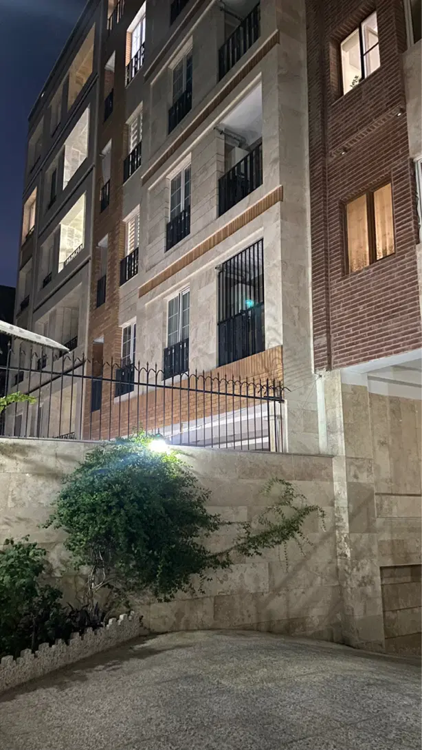 ۶۰ متر_فول امکانات_خوش نقشه_لوکیشن بی نظیر