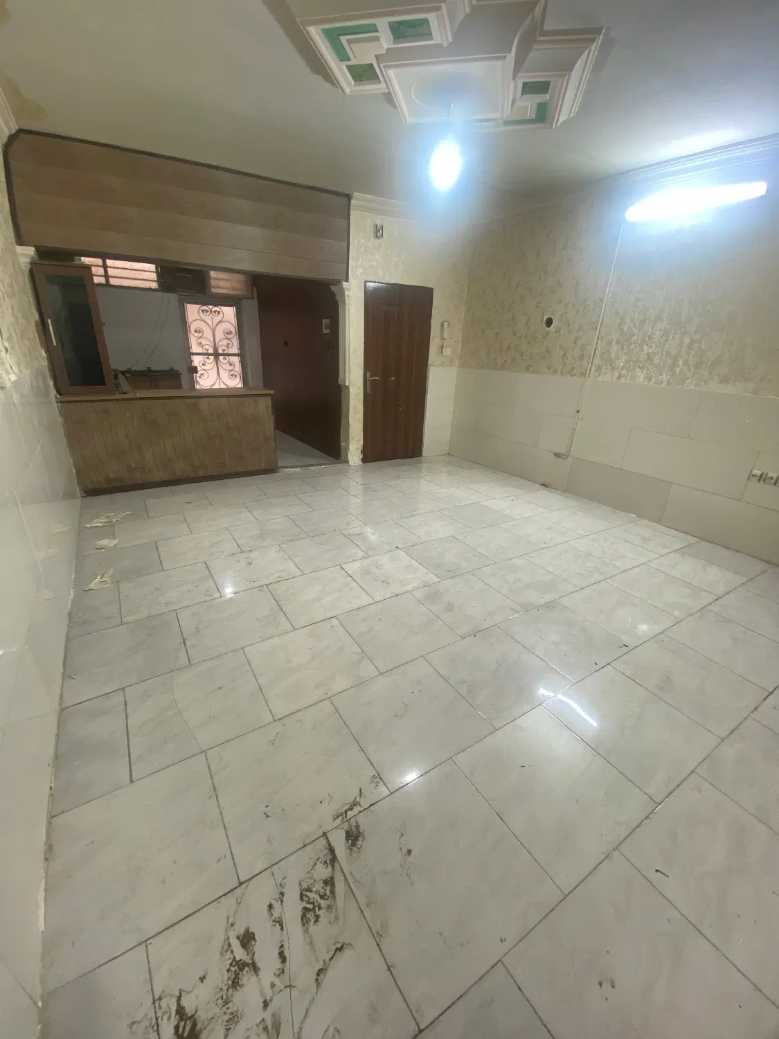 ۶۵ متر همکف راه جدا کاسبی شکار