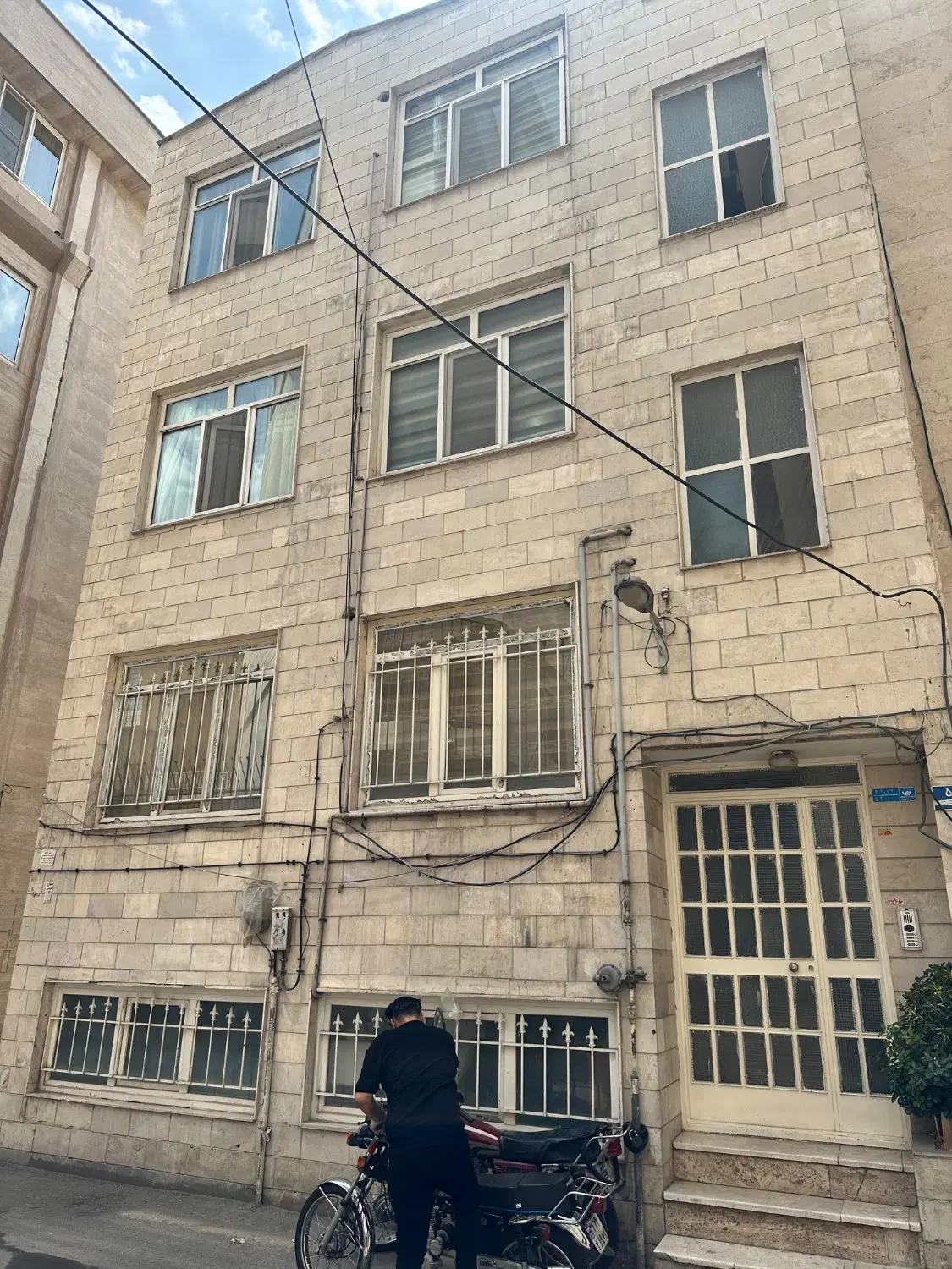 105متر قابل سکونت سرباز