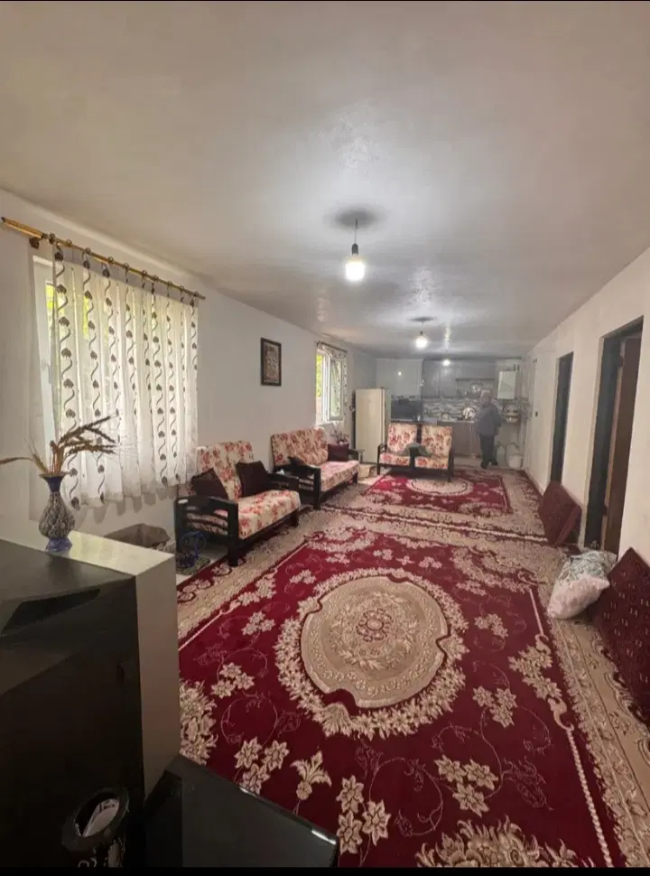 ویلایی ۲۵۰ متری ۸۰ متربنا تمیز