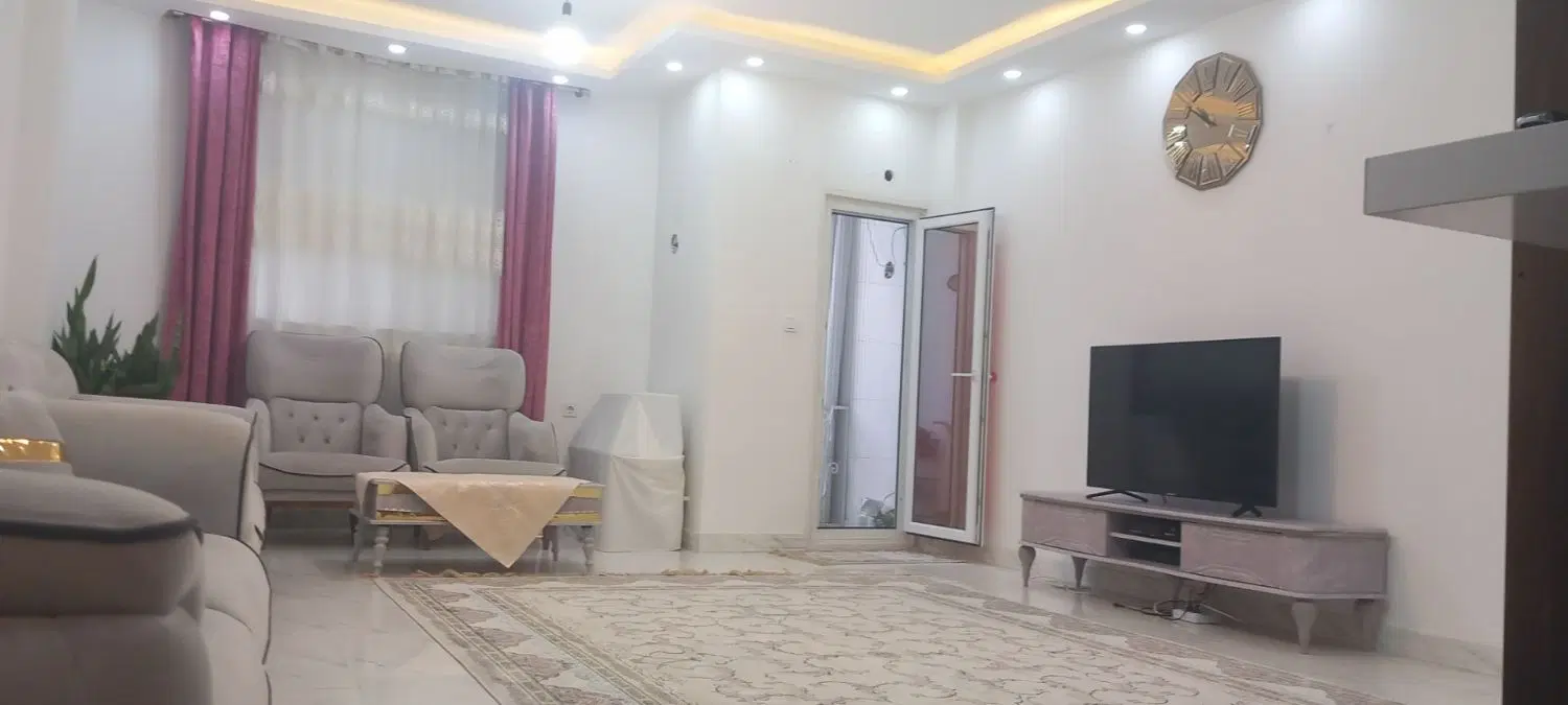 فروش واحدآپارتمان ۹۵متری درپیام نور