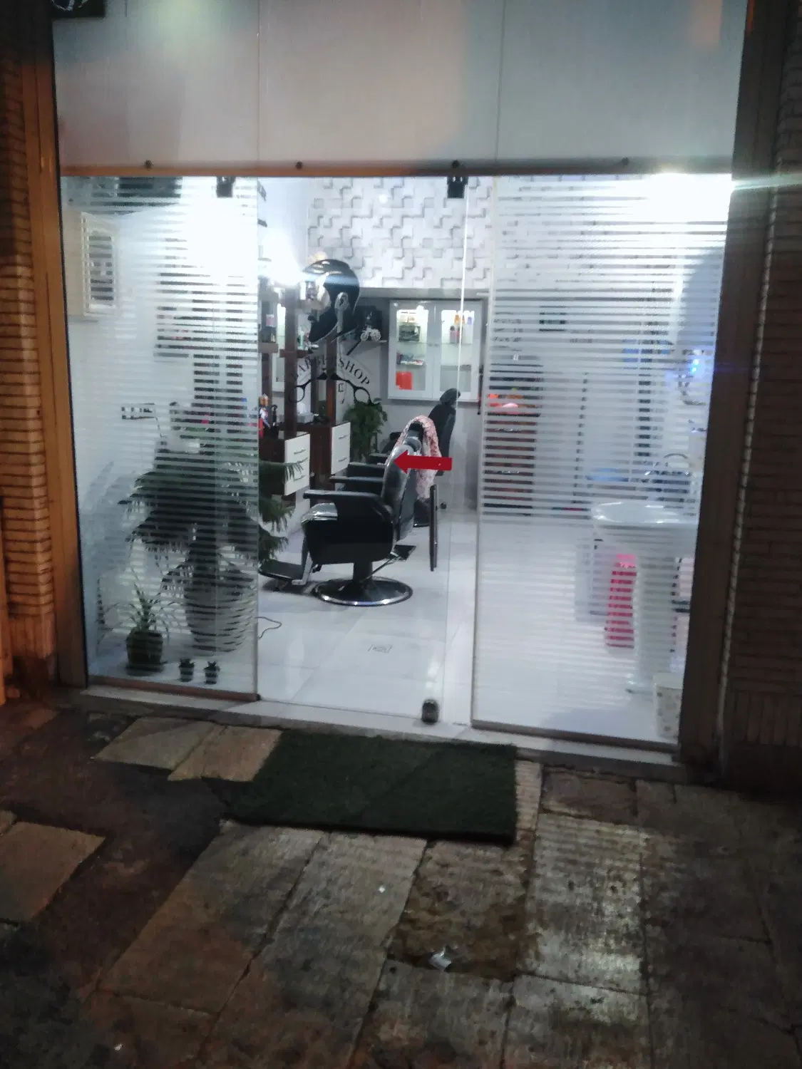 فروش مغازه18 متری شهرک سیبویه