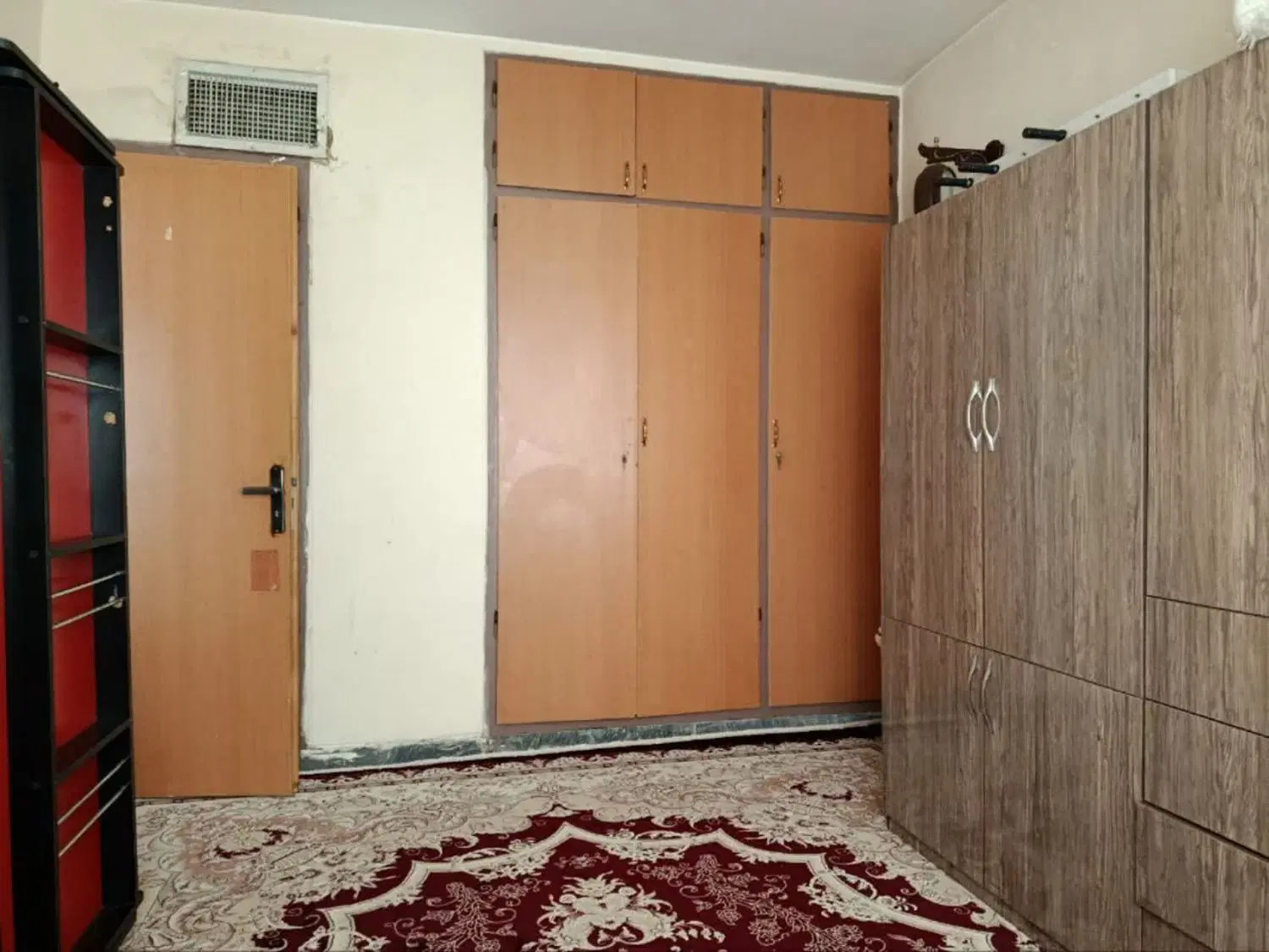 فروش‌ اپارتمان‌ مهاجران