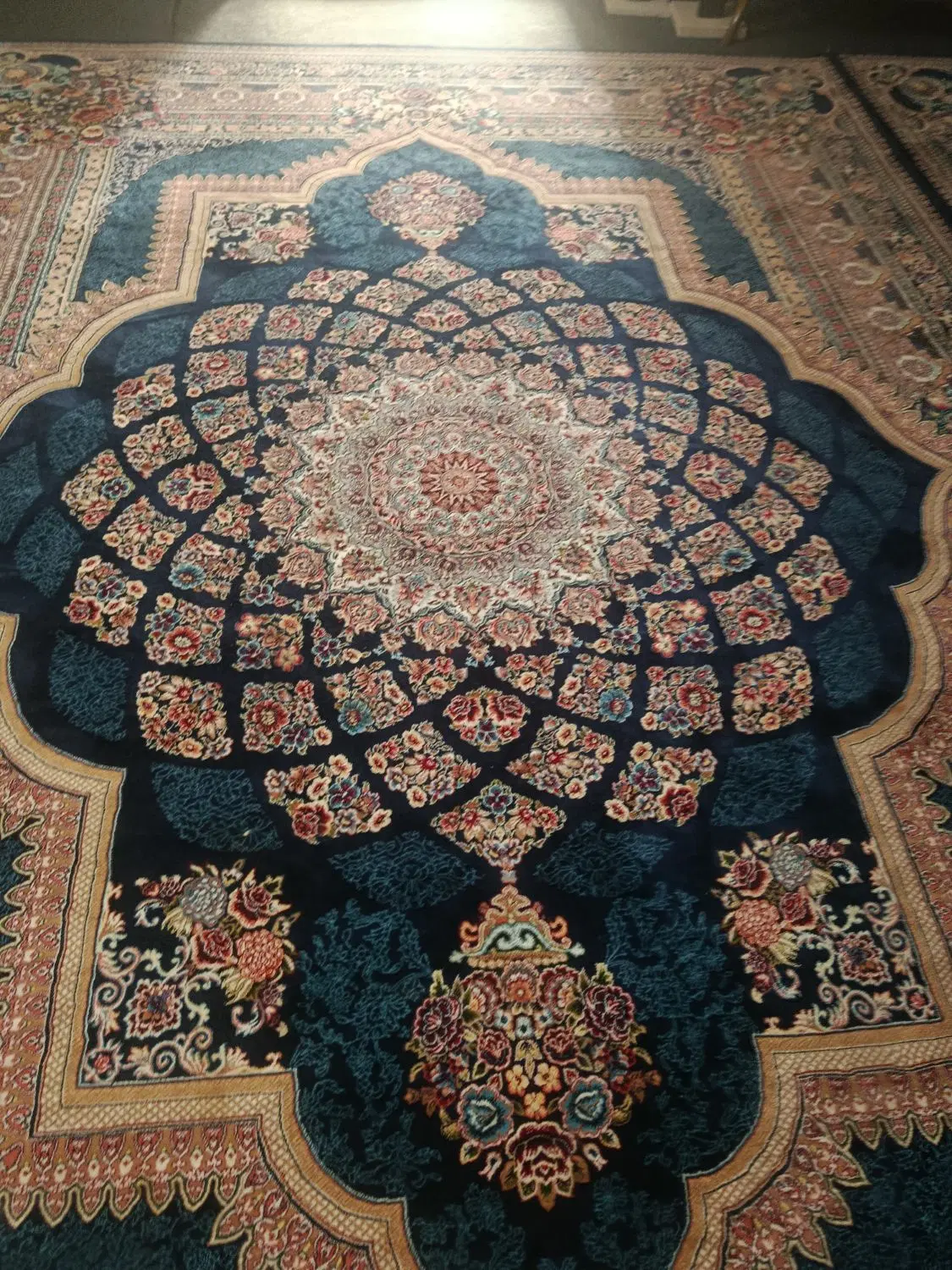ملک واقع در شهرک علوی بلوار امام حسین ۲۲۰متر