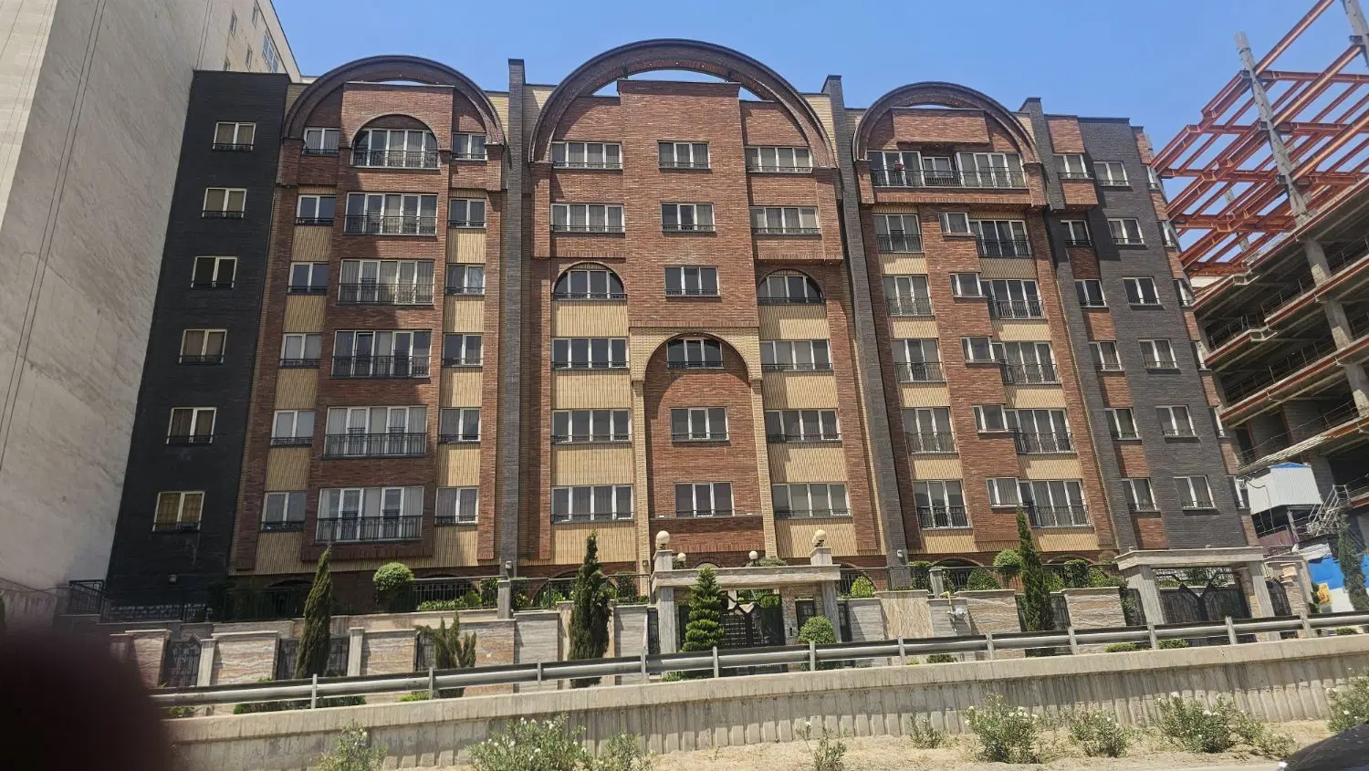 پیش فروش آپارتمان