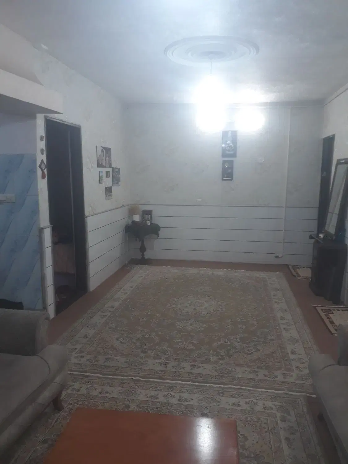 ویلایی  آوینی مالک اشتر سه طبقه دارای مغازه  دوبحر