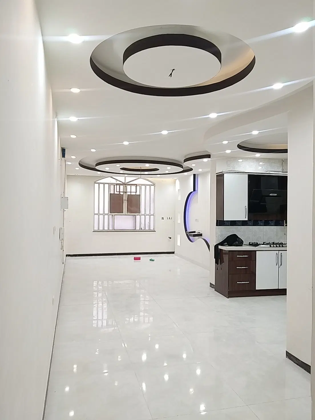 خونه همکف لوکس وتمییز (چهار واحده )