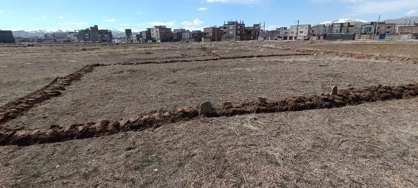 ۱۶۰متر خاک ۵۰۰متر خاک پایین تر از بیمارستان شفا