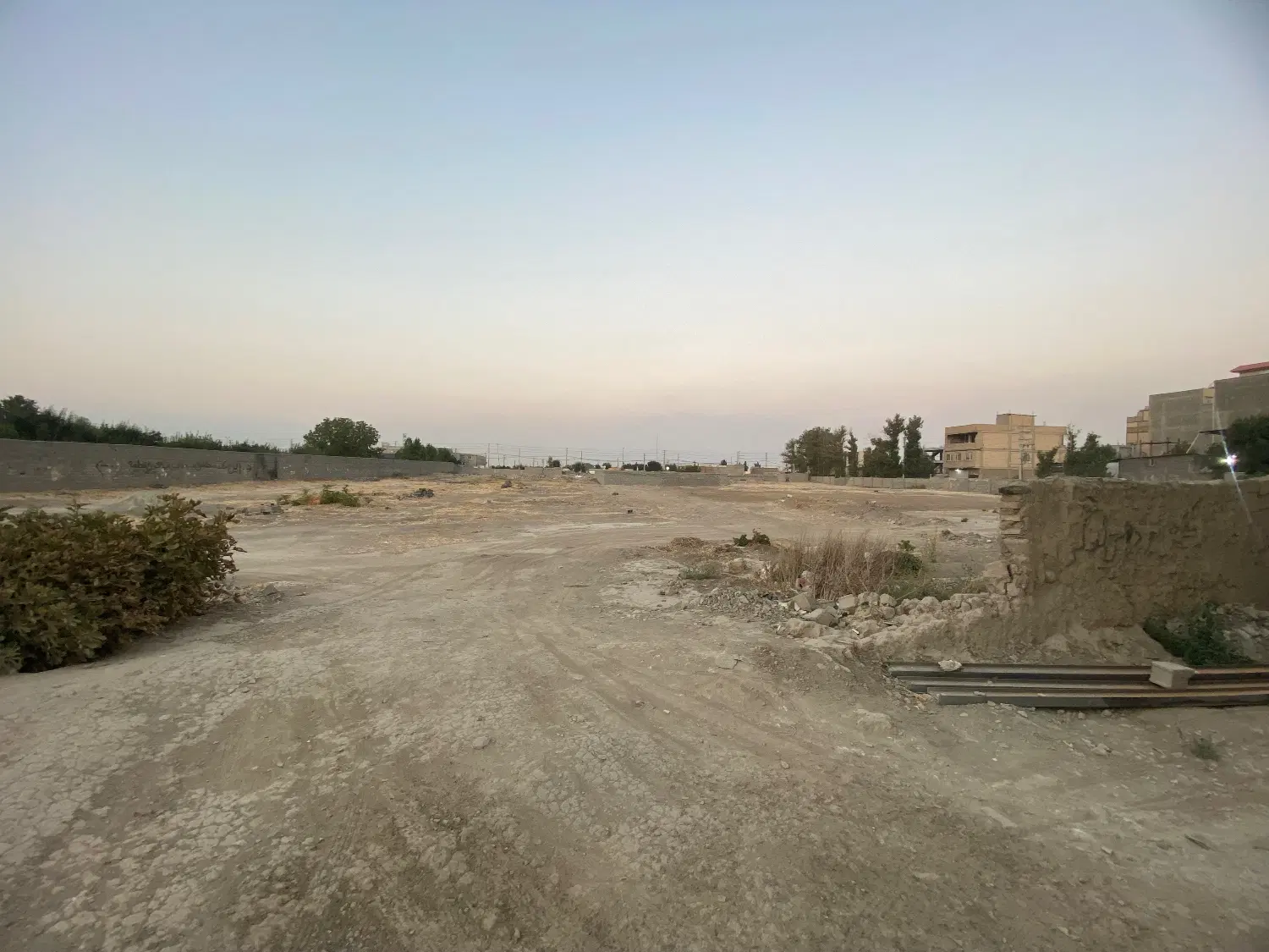 اجاره زمین ۱۵۰۰ متر  امیریه