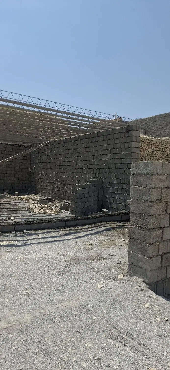 منزل مسکونی 120متری نیمه کاره