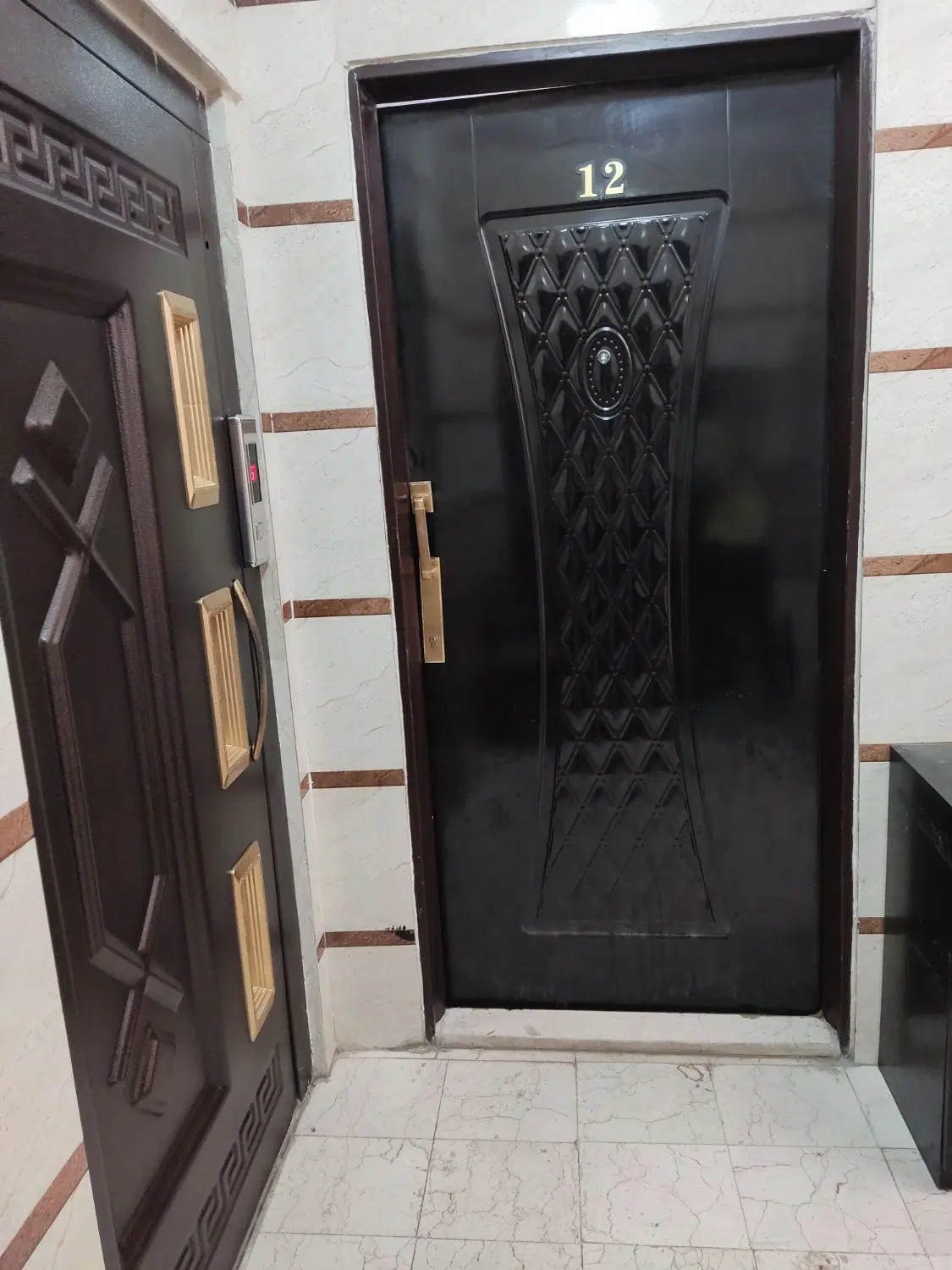 واحد فول و تمیز _آسانسور و پارکینگ_املاک کلبه