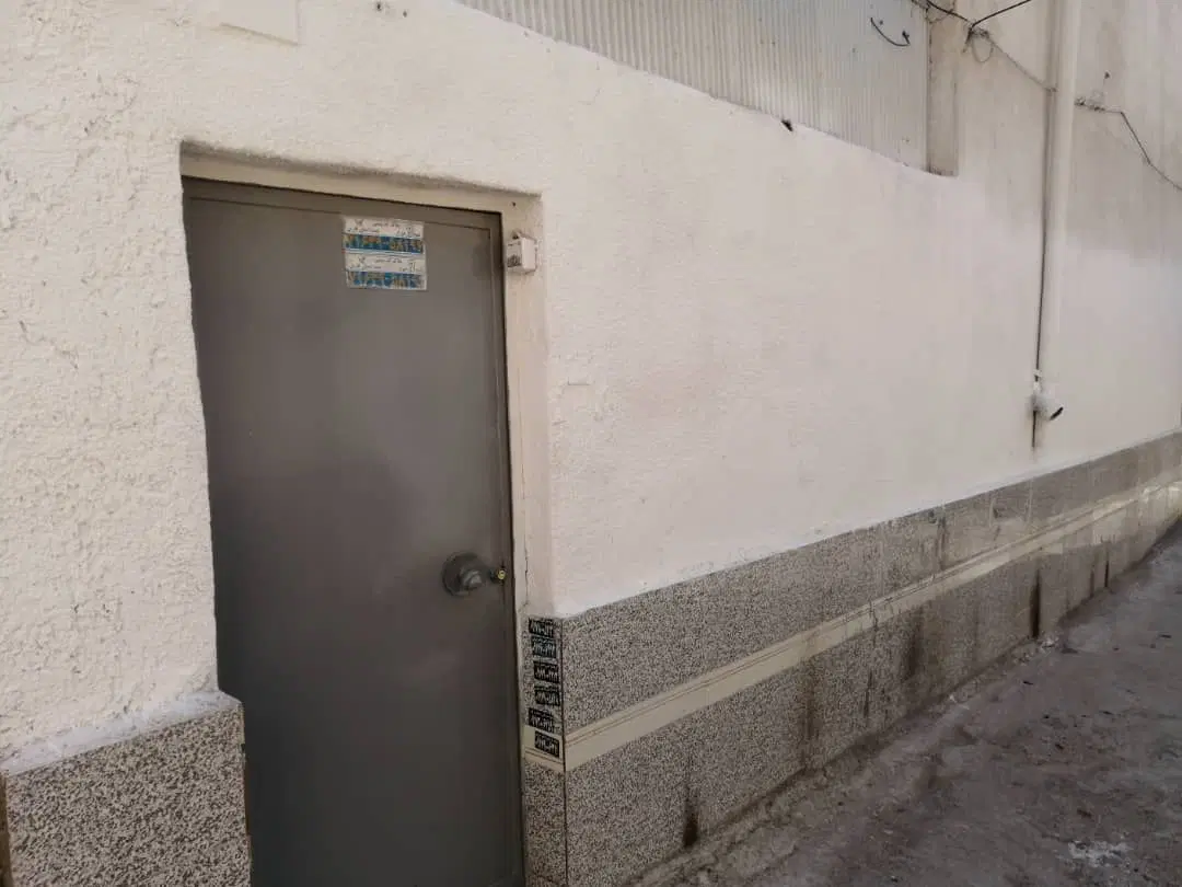 فروش منزل دوطبقه،حیاط دار،سند تکبرگ،۲ واحد مستقل