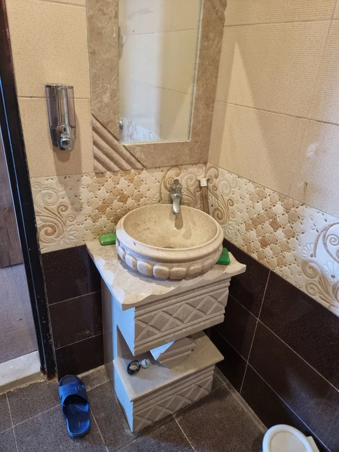 باغ تمام کار کدیون