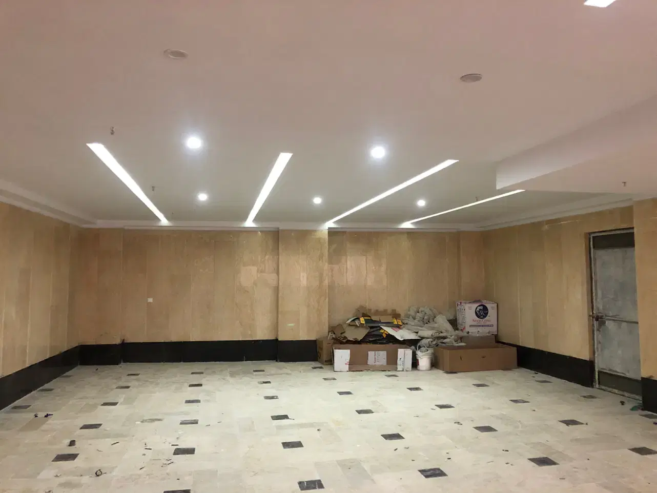 آپارتمان ۲۰ واحدی