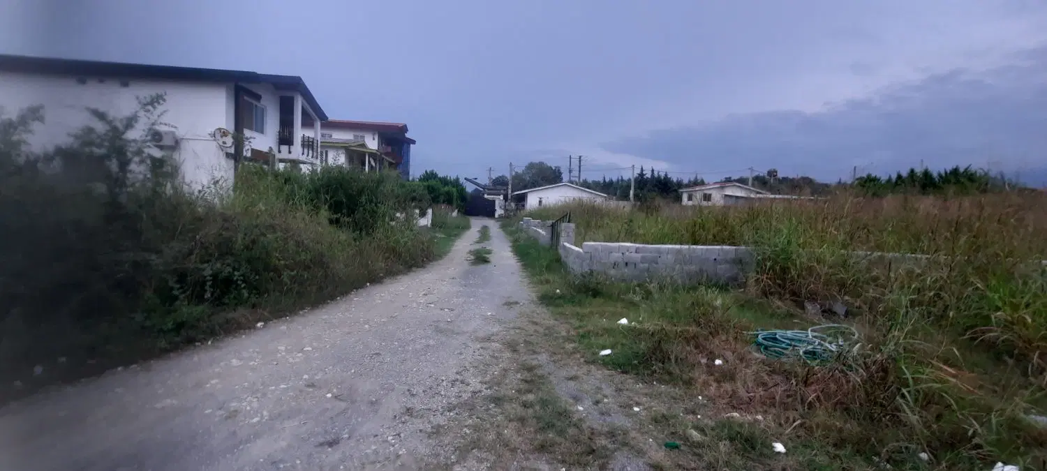 زمین داخل شهرک. نخ شمال.  نوشهر