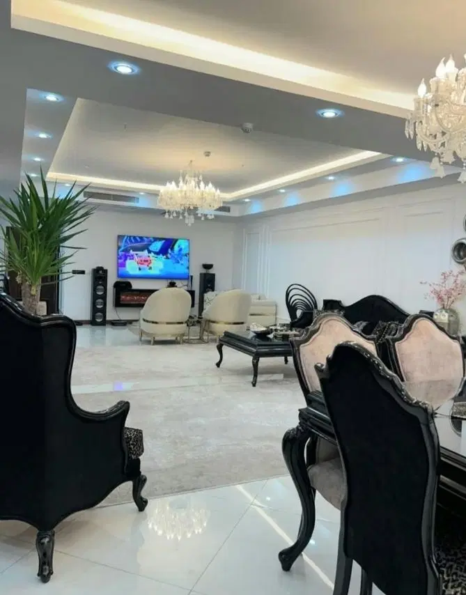 ۱۶۷ متر،سه خواب،معاوضه با واحد کوچکتر،آلاله شرقی