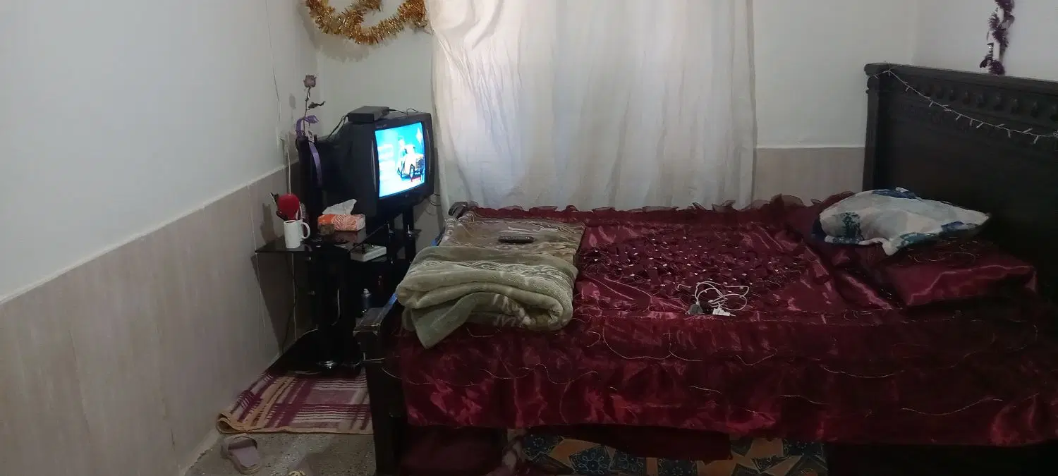 هم خونه نیازمندم