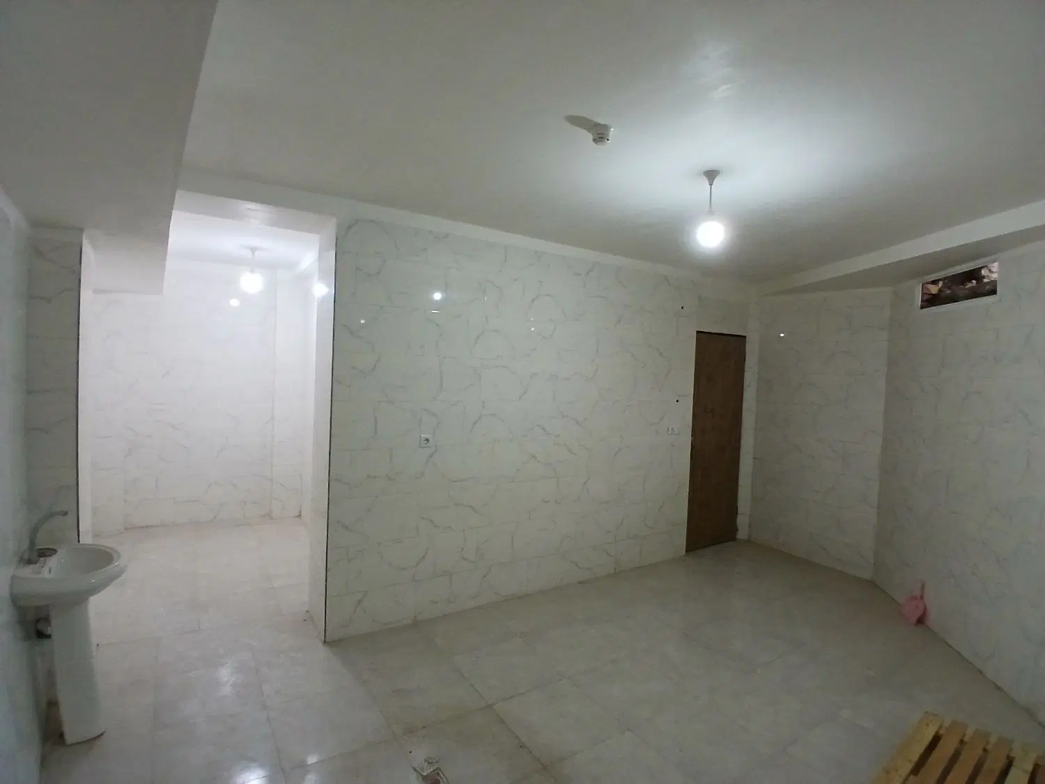 فروش زیر زمینی تجاری