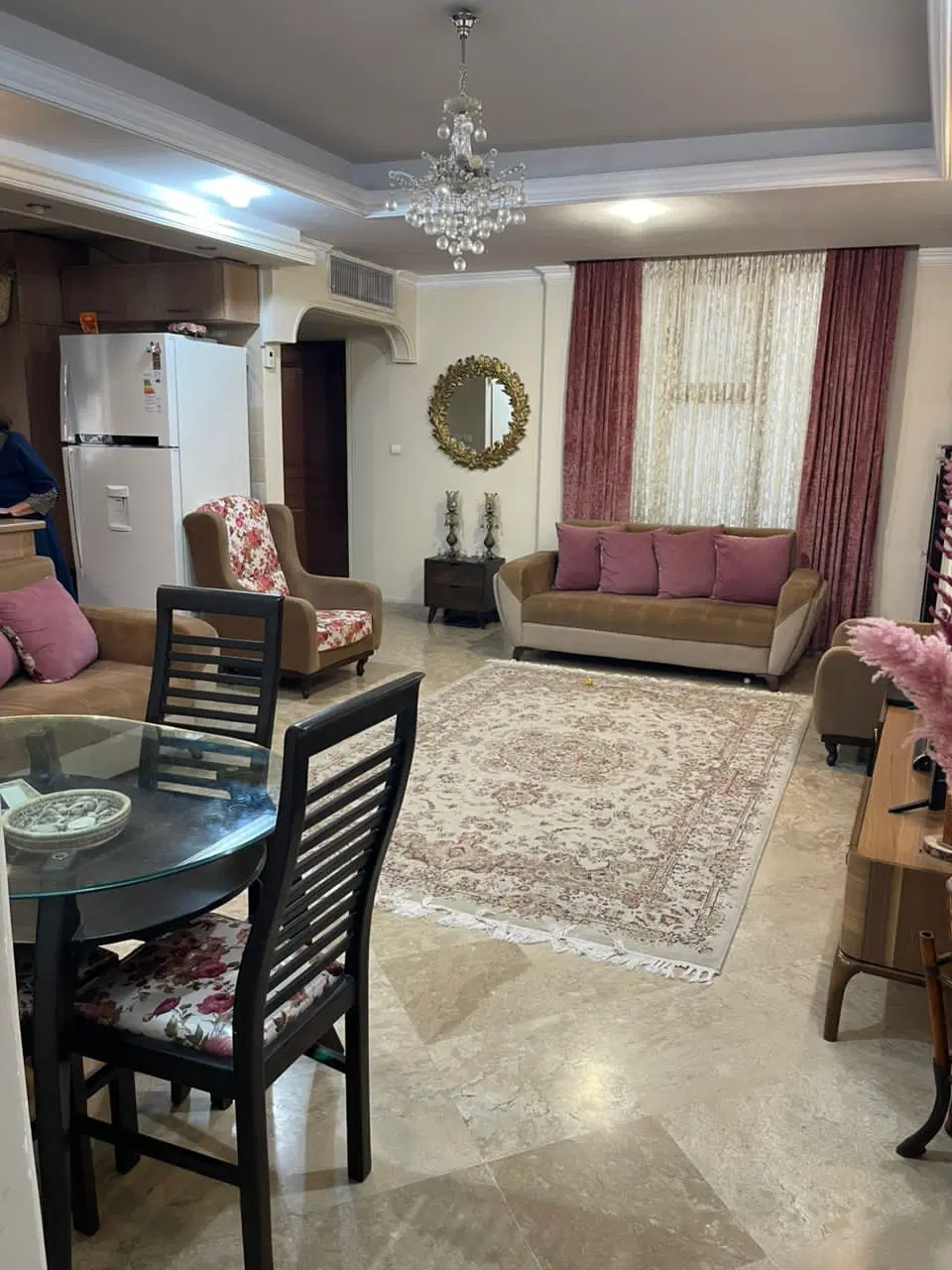 پونک کمالی شرقی ۹۲ متر فول امکانات