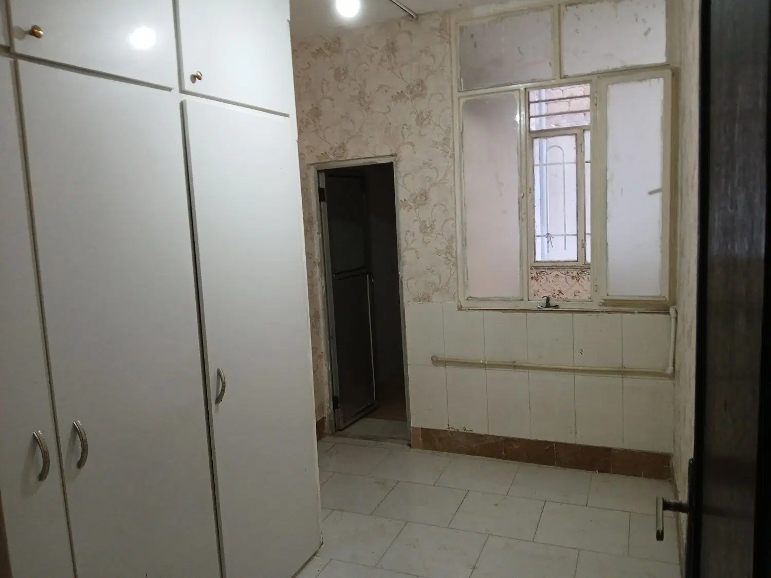 همکف ۲خواب باپارکینگ حاشیه ۱۶متری