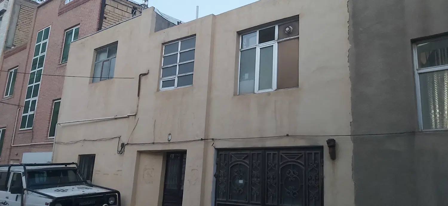 خانه قدیمی قابل سکونت