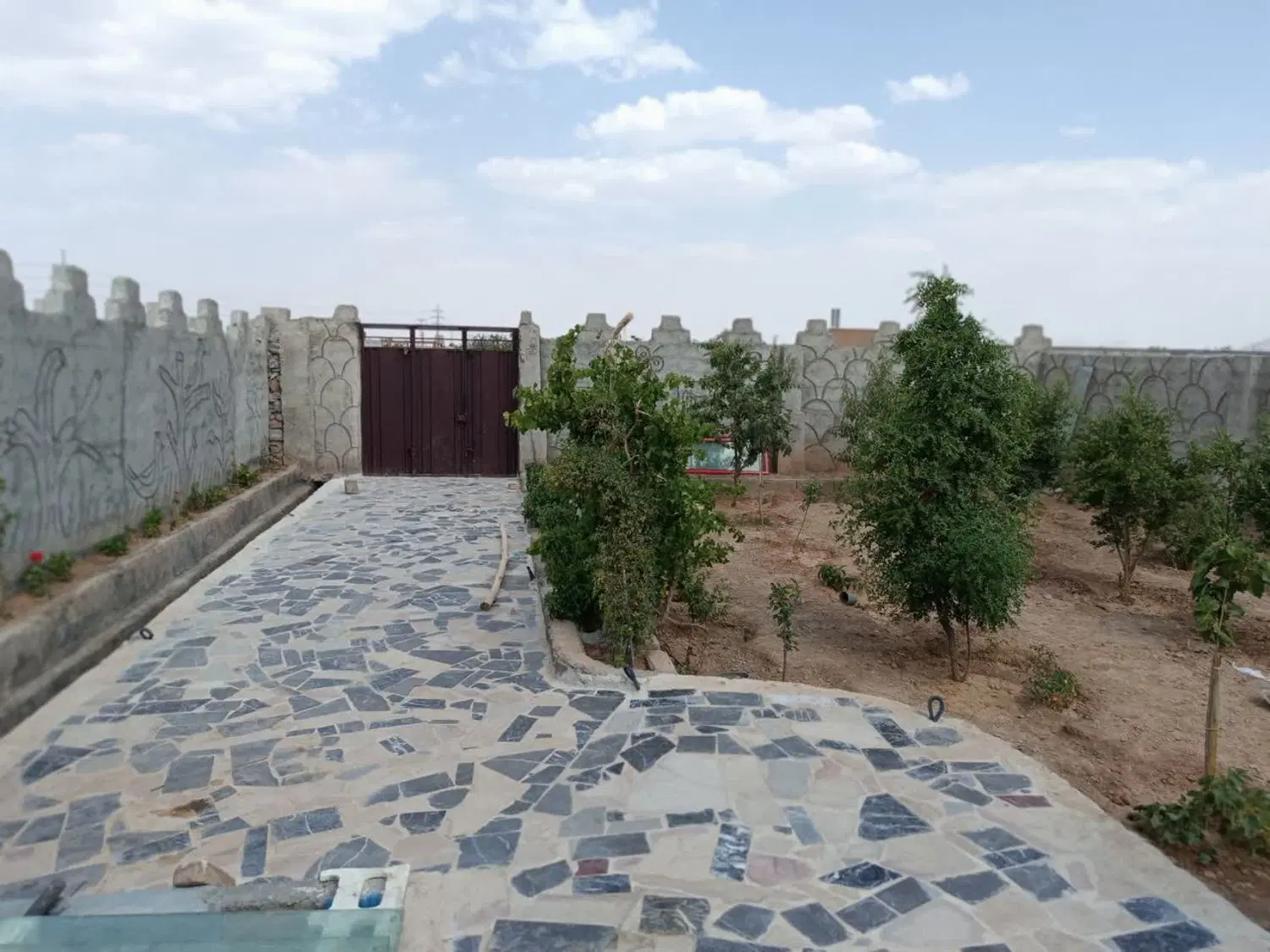 باغ300متری جلال اباد