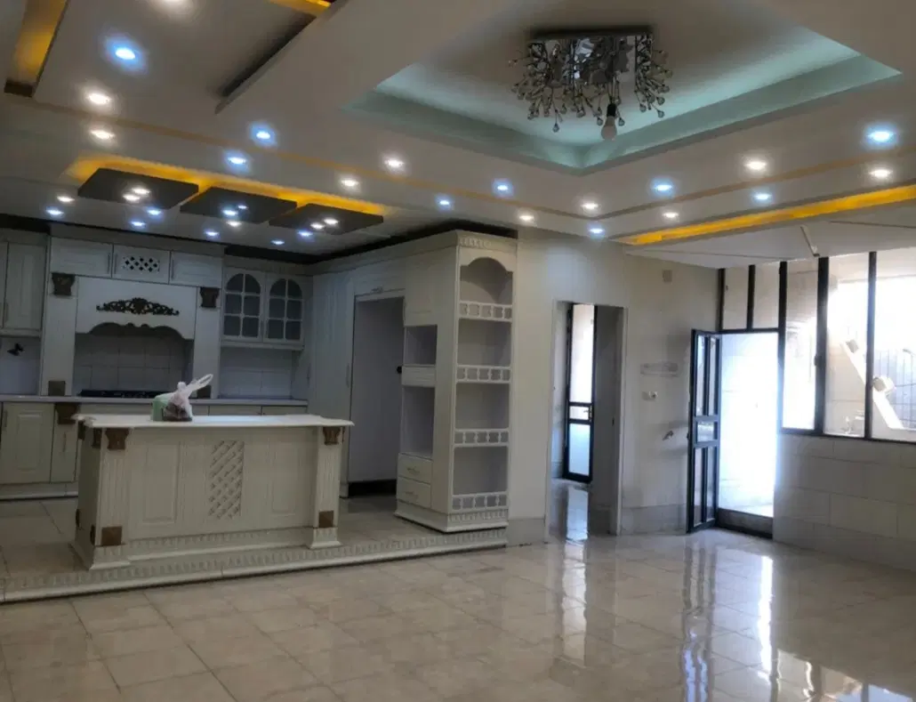 خانه دوطبقه طبقه دوم