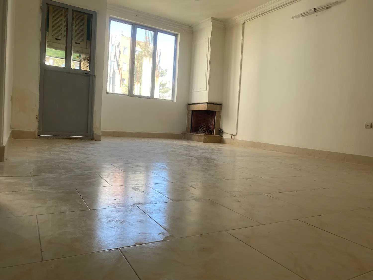 مناسب داروخانه مشارکت بادکترداروساز یااجاره مکان