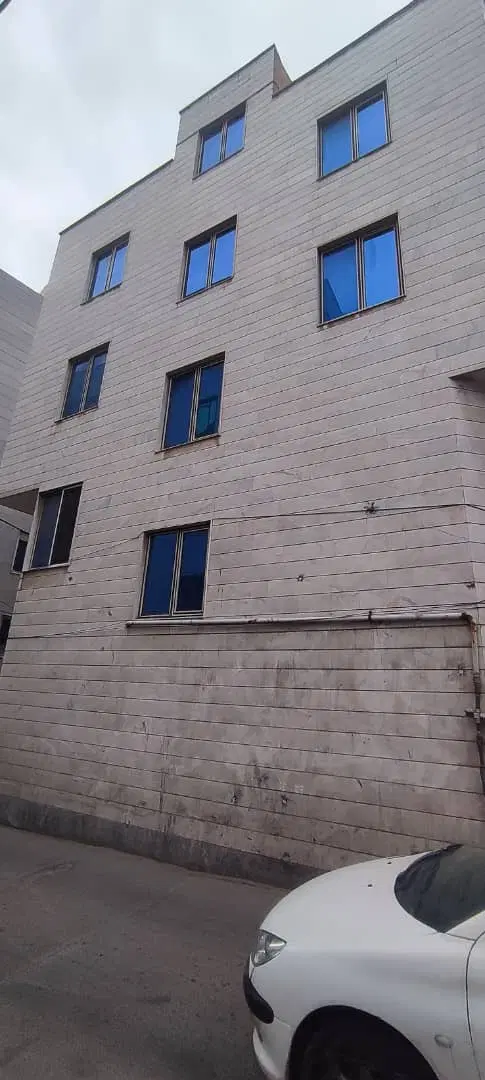 فروش ۲۱۰ متر در ۳ طبقه کل ساختمان یکجا نواب تخلیه