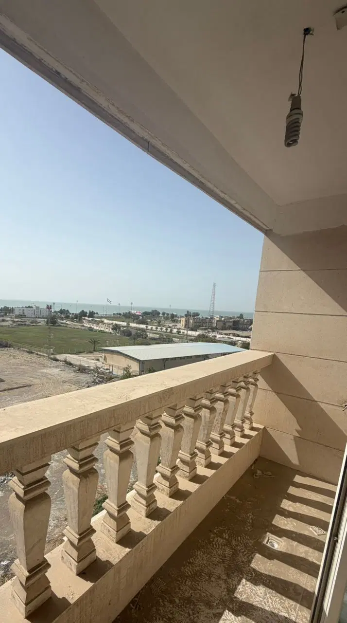 ۷۰ متری دو خواب بهشت بندر