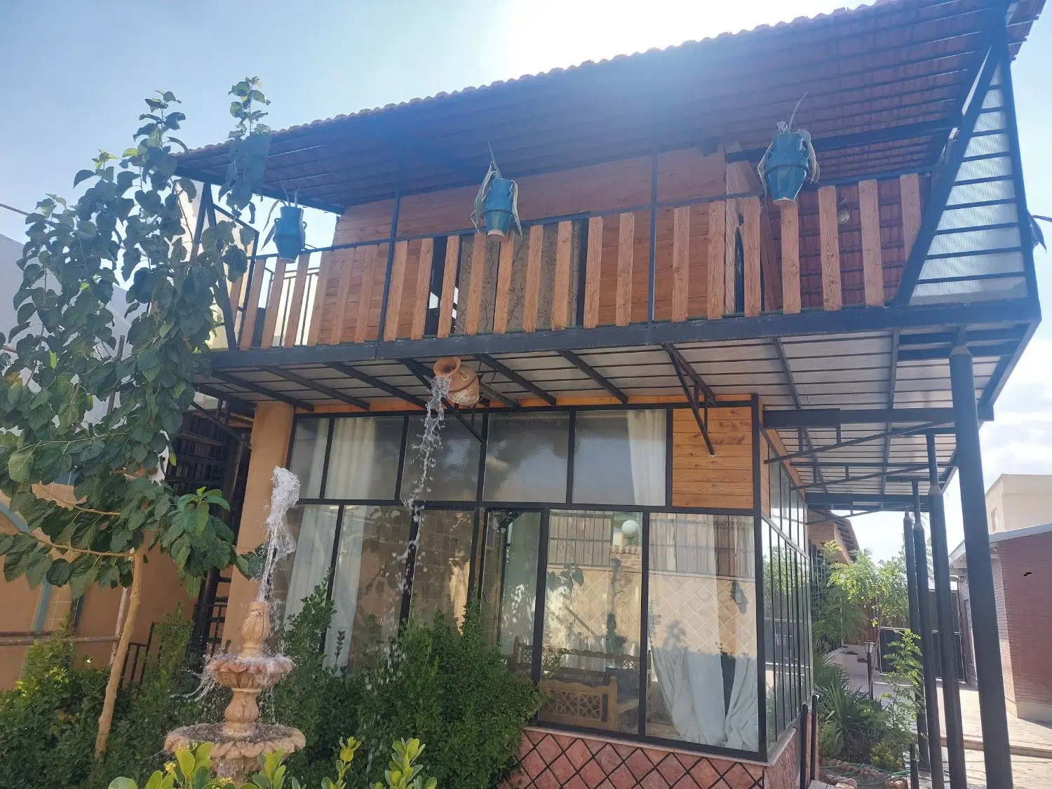 اجاره ویلا استخردار هفت باغ کد ۰۴