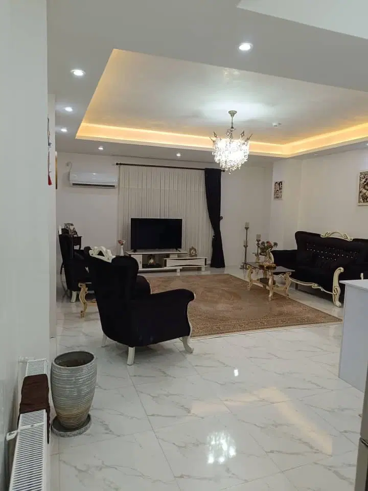 اجاره واحد ۱۱۰ متری ضیابری یک