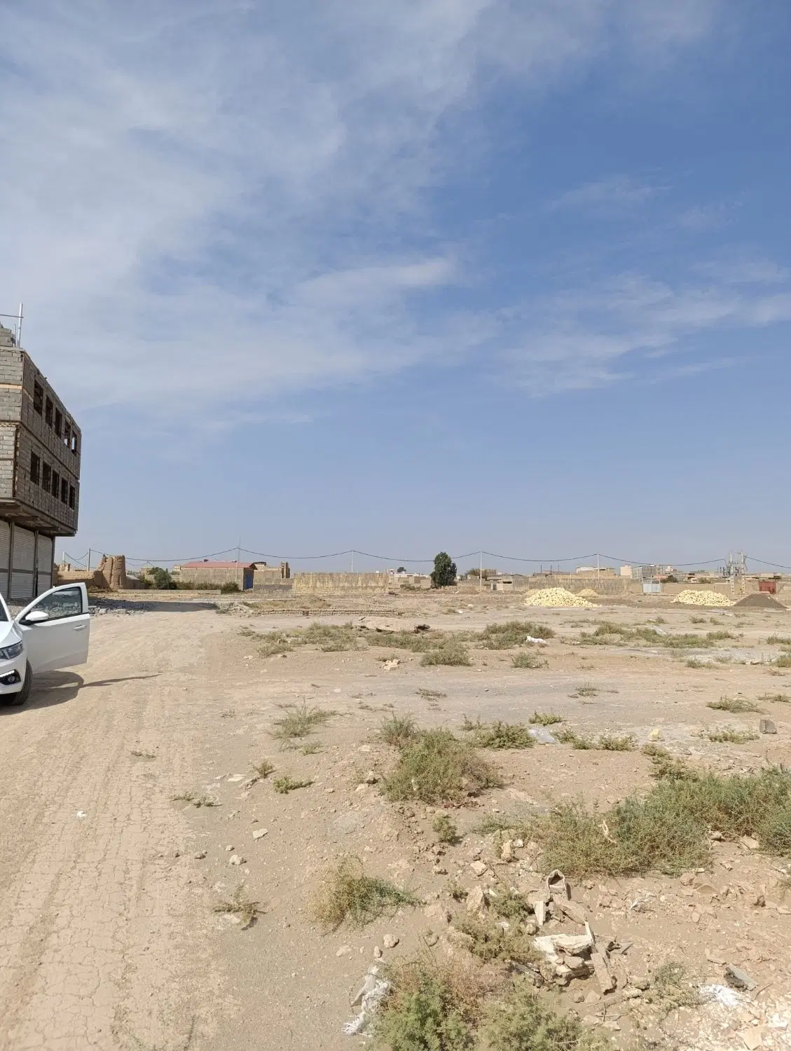 زمین ۱۶۲ متر _ قنوات_ پاسداران فاز دو