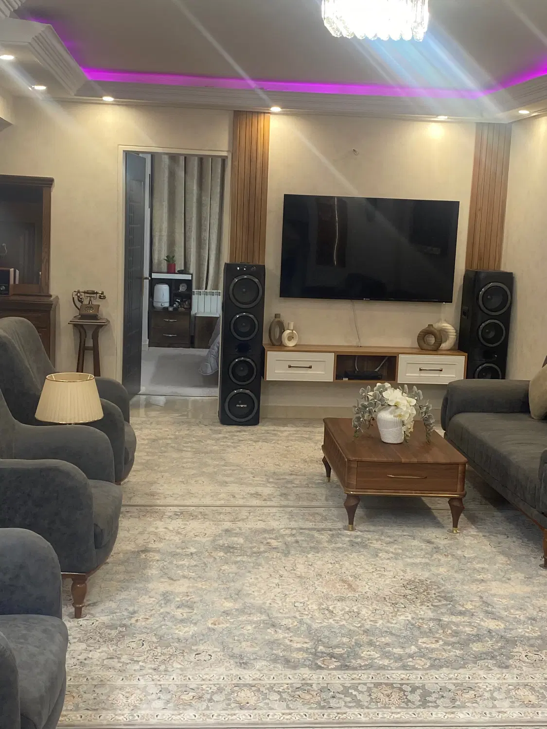 اپارتمان ۶۸ متر تک واحدی امکانات کامل