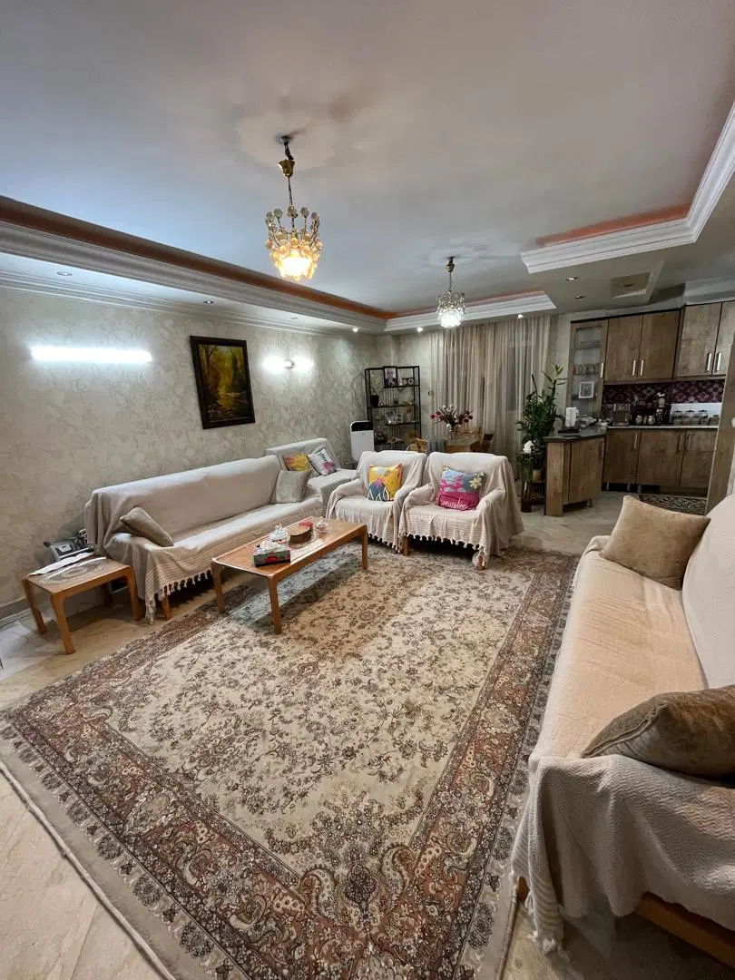 ۷۶ متر ۲ خواب_ با پارکینگ ۲۱ متری جی