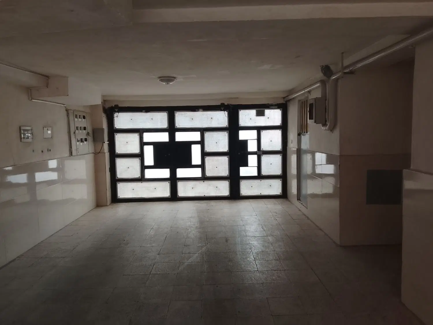 فروش آپارتمان ساتراپ در پونک زنجان
