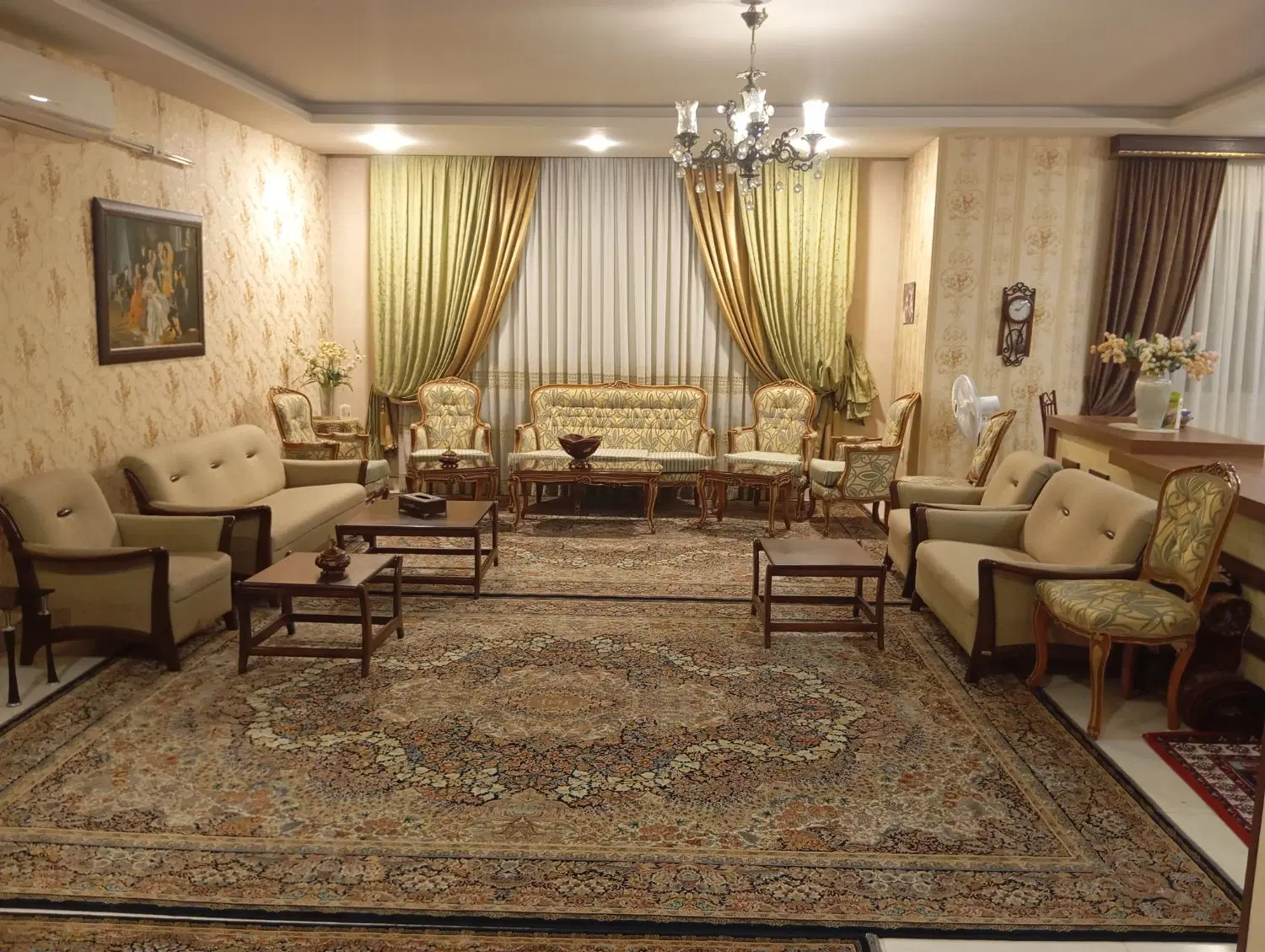 آپارتمان اوایل امیریه ۱۵۱متر